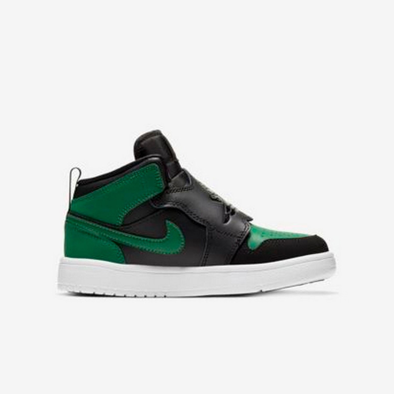 NIKE Tenisice SKY JORDAN 1 BP 