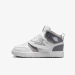 NIKE Tenisice SKY JORDAN 1 BP 