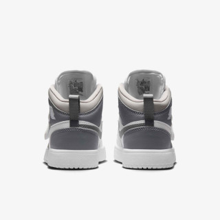 NIKE Tenisice Sky Jordan 1 