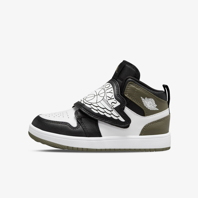NIKE Tenisice Sky Jordan 1 