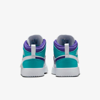 NIKE Tenisice SKY JORDAN 1 BP 