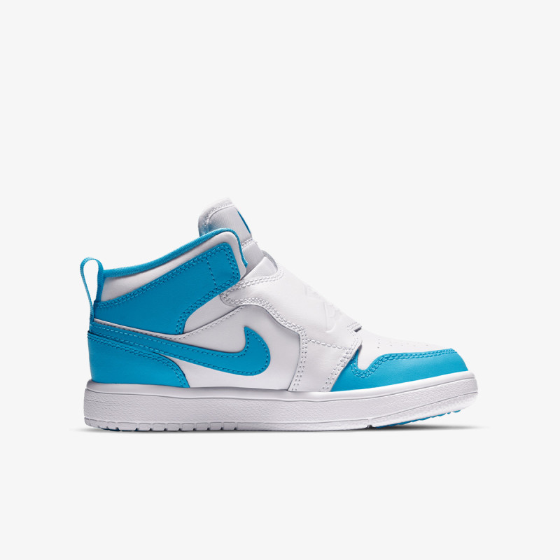 NIKE Tenisice SKY JORDAN 1 BP 