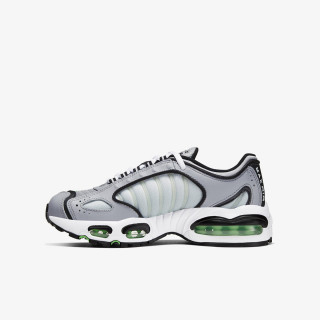 NIKE Tenisice AIR MAX TAILWIND IV BG 