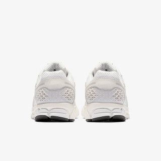NIKE Tenisice Zoom Vomero 5 