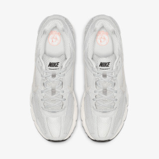 NIKE Tenisice Zoom Vomero 5 