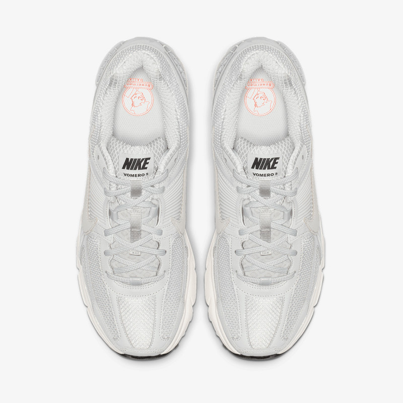 NIKE Tenisice Zoom Vomero 5 