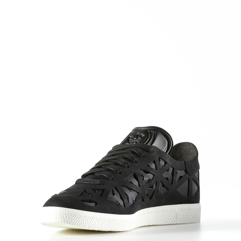 Gazelle cutout shop