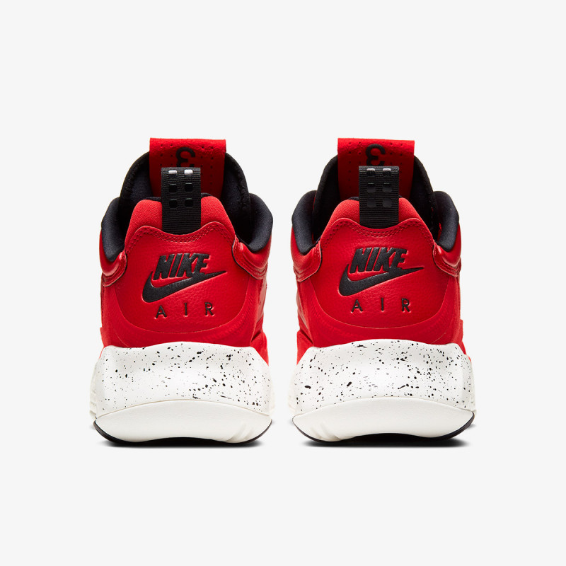 nike patike jordan max 200