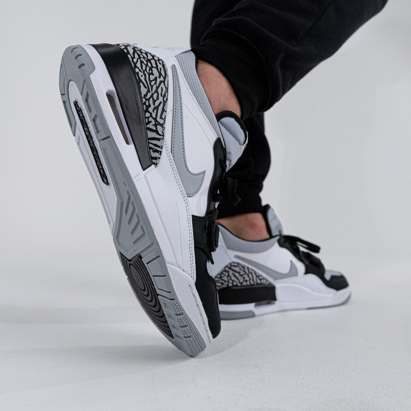NIKE Tenisice Air Jordan Legacy 312 Low 