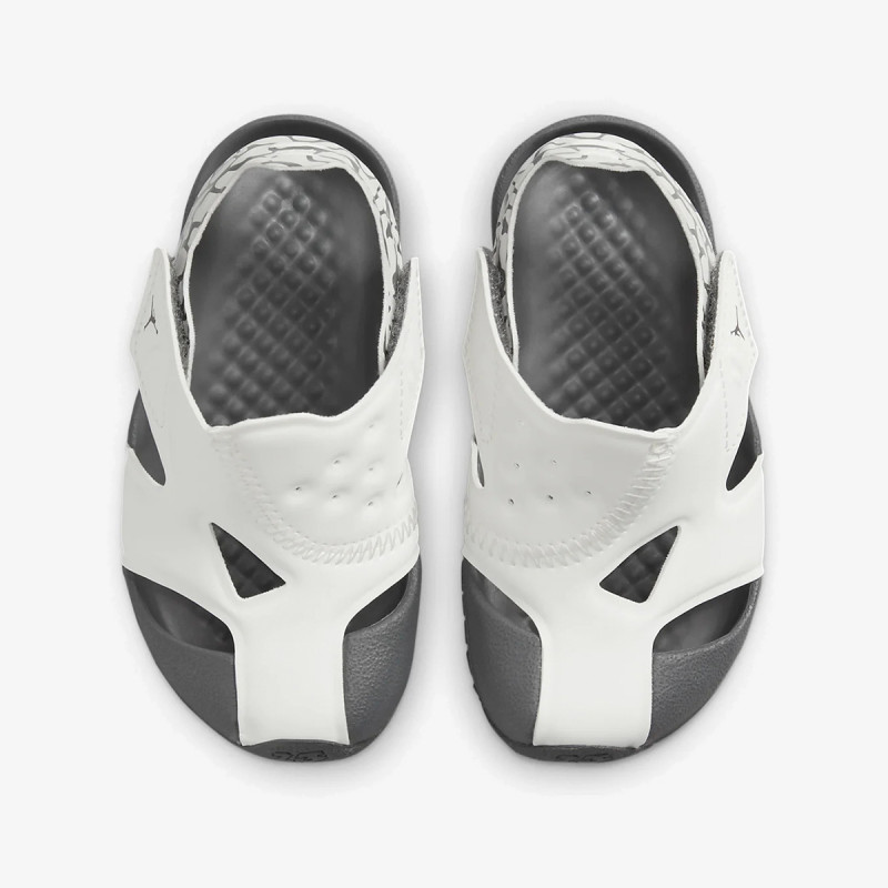 NIKE Tenisice Jordan Flare 
