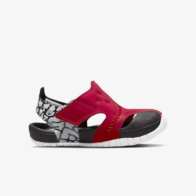 NIKE Tenisice JORDAN FLARE BT 