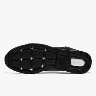 NIKE Tenisice NIKE VENTURE RUNNER 