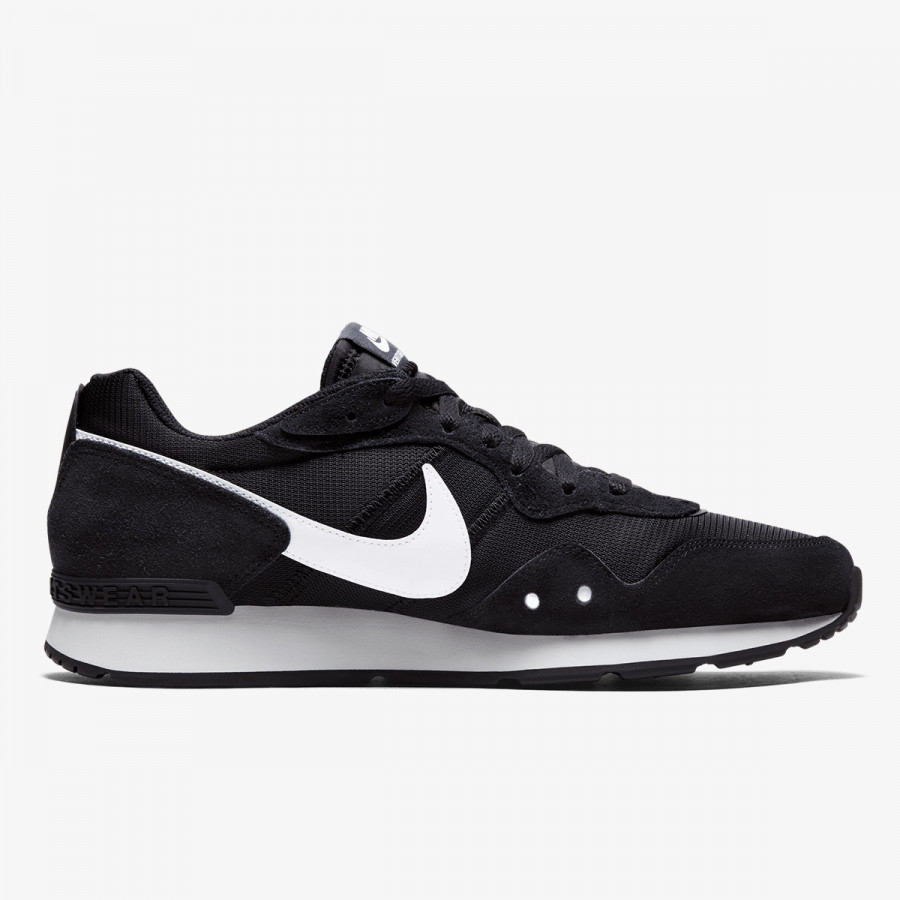 NIKE Tenisice NIKE VENTURE RUNNER 