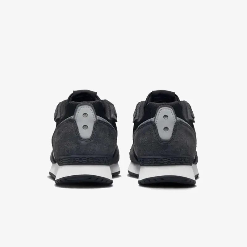 NIKE Tenisice NIKE VENTURE RUNNER 