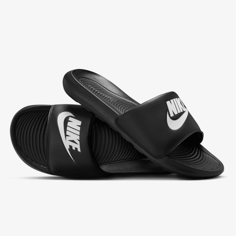 NIKE Natikače Victori One 