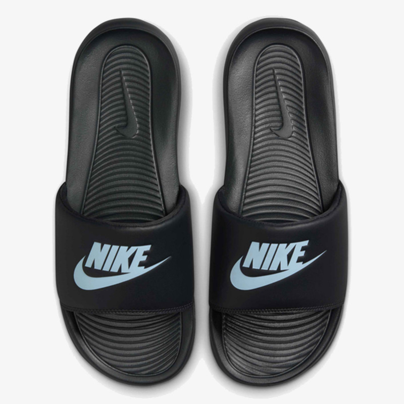 NIKE Natikače Victori One 