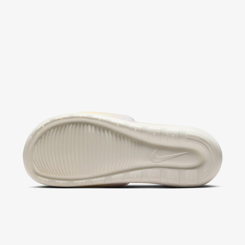 NIKE Natikače Victori One 