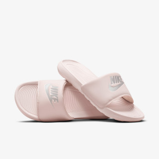 NIKE Natikače Victori One 