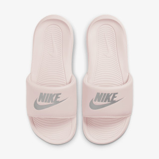 NIKE Natikače Victori One 