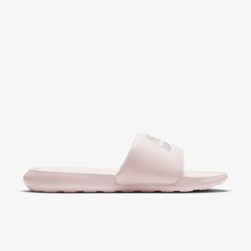 NIKE Natikače Victori One 