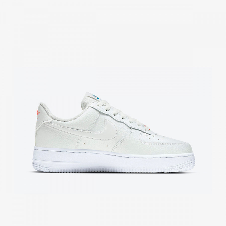 NIKE Tenisice WMNS AIR FORCE 1 '07 ESS 