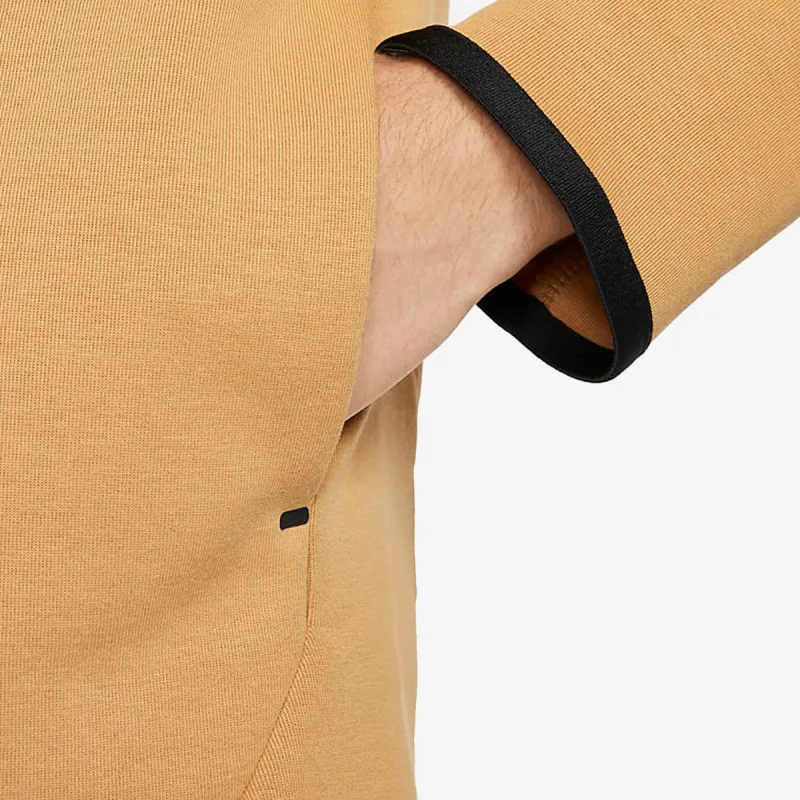 NIKE Majica s kapuljačom na patent Sportswear Tech 