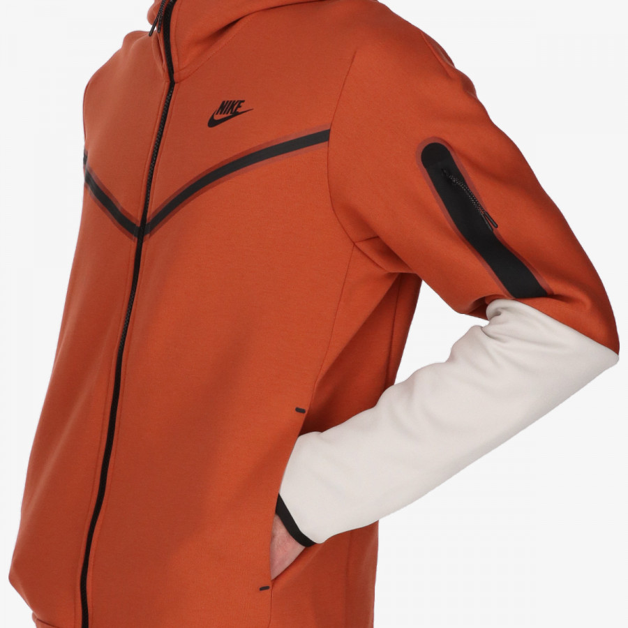 NIKE Majica s kapuljačom na patent Sportswear Tech Fleece 