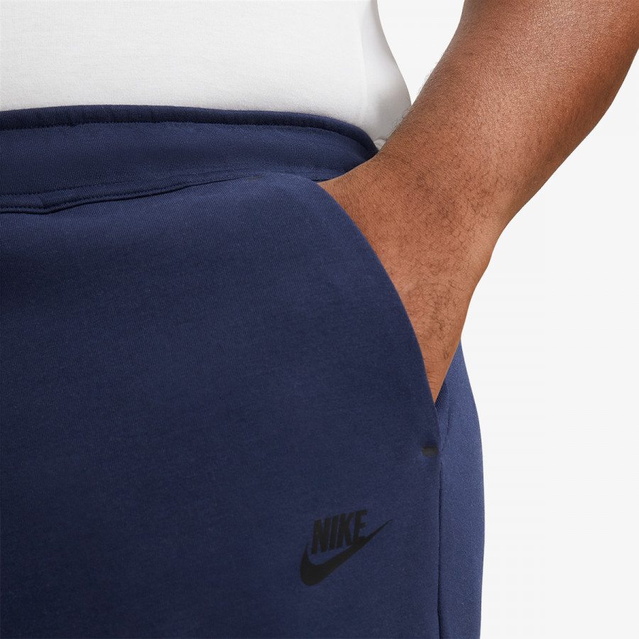 NIKE Donji dio trenirke Sportswear Tech 