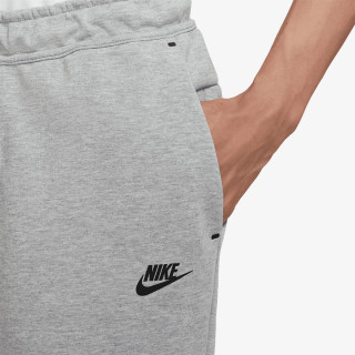 NIKE Kratke hlače Sportswear Tech Fleece 