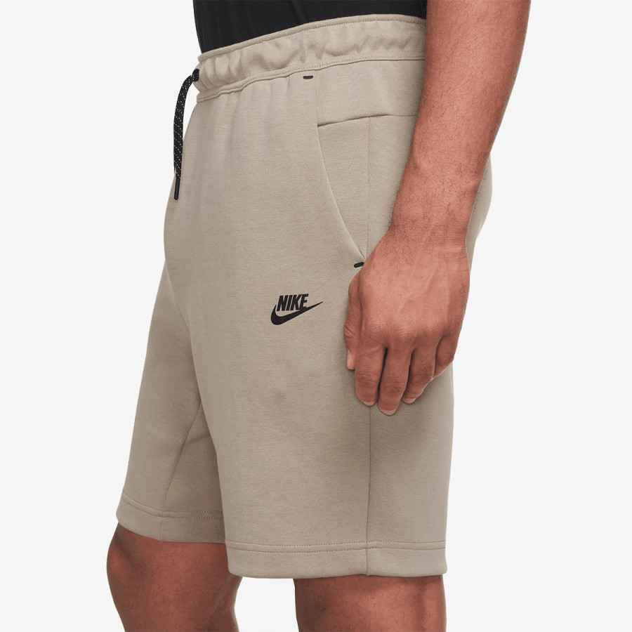 NIKE Kratke hlače Sportswear Tech Fleece 