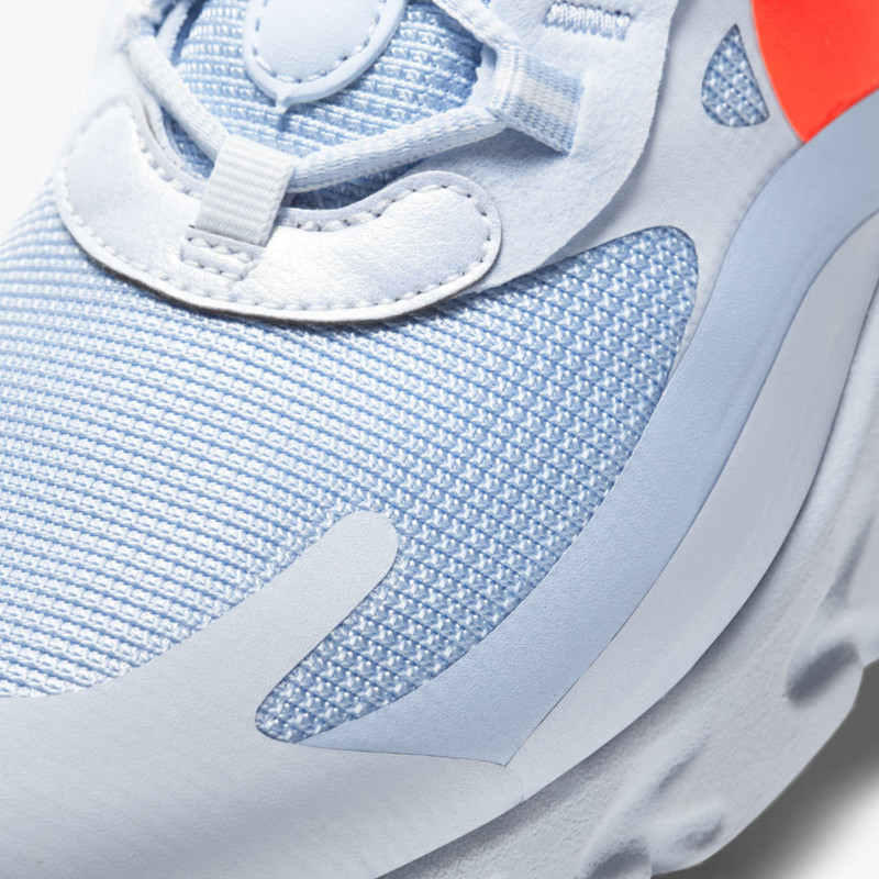 NIKE Tenisice WMNS AIR MAX 270 REACT 