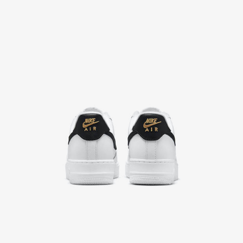 NIKE Tenisice WMNS AIR FORCE 1 '07 ESS 