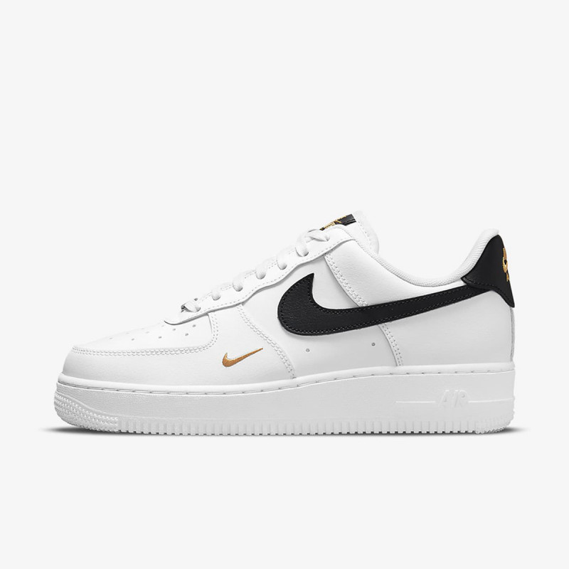 NIKE Tenisice WMNS AIR FORCE 1 '07 ESS 