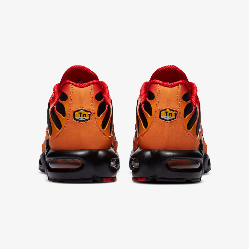 NIKE Tenisice AIR MAX PLUS CL 