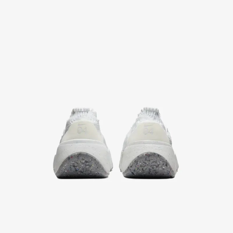 NIKE Tenisice W SPACE HIPPIE 04 
