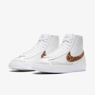 NIKE Tenisice W BLAZER MID '77 SE 