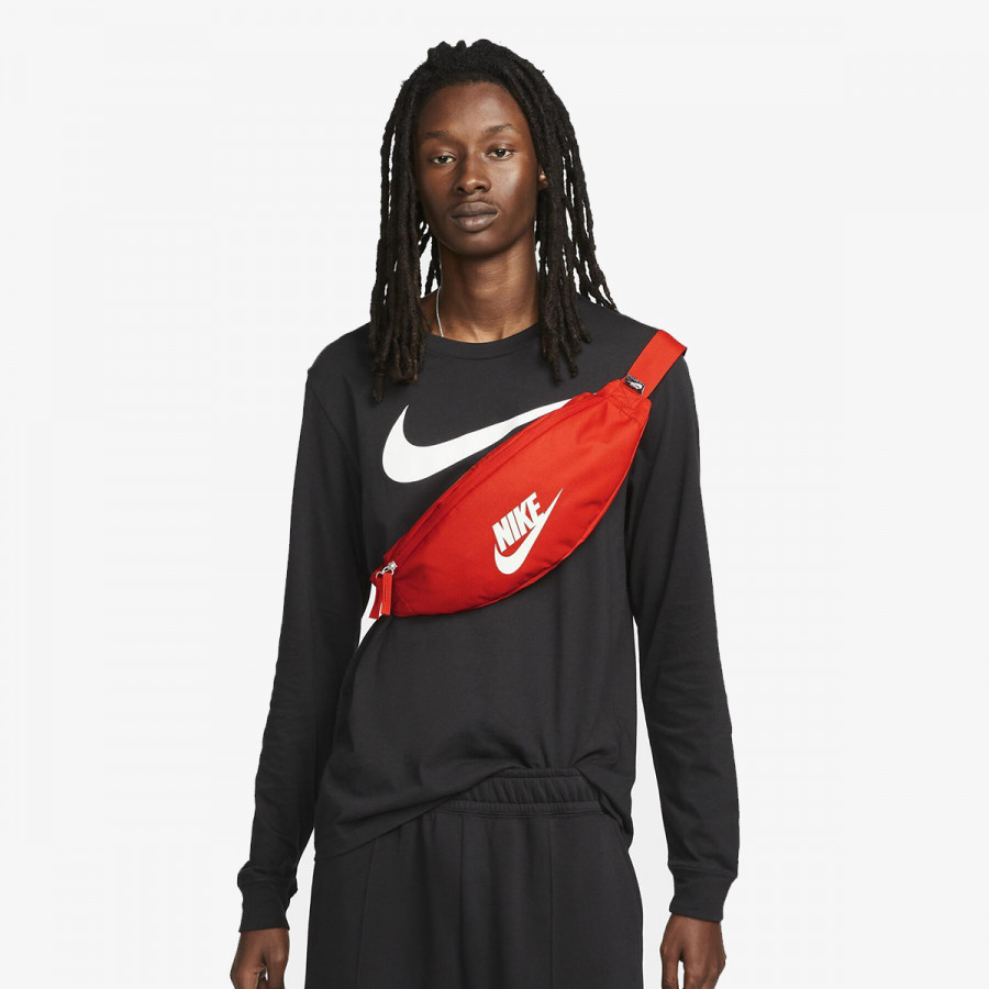 NIKE Torbica oko struka Heritage 