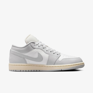 NIKE Tenisice Air Jordan 1 