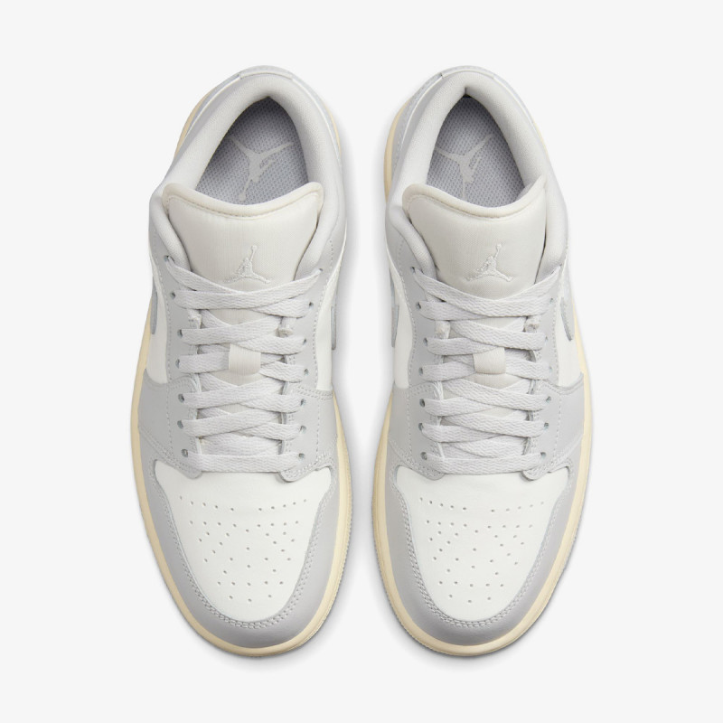 NIKE Tenisice Air Jordan 1 