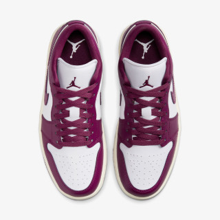 NIKE Tenisice Air Jordan 1 