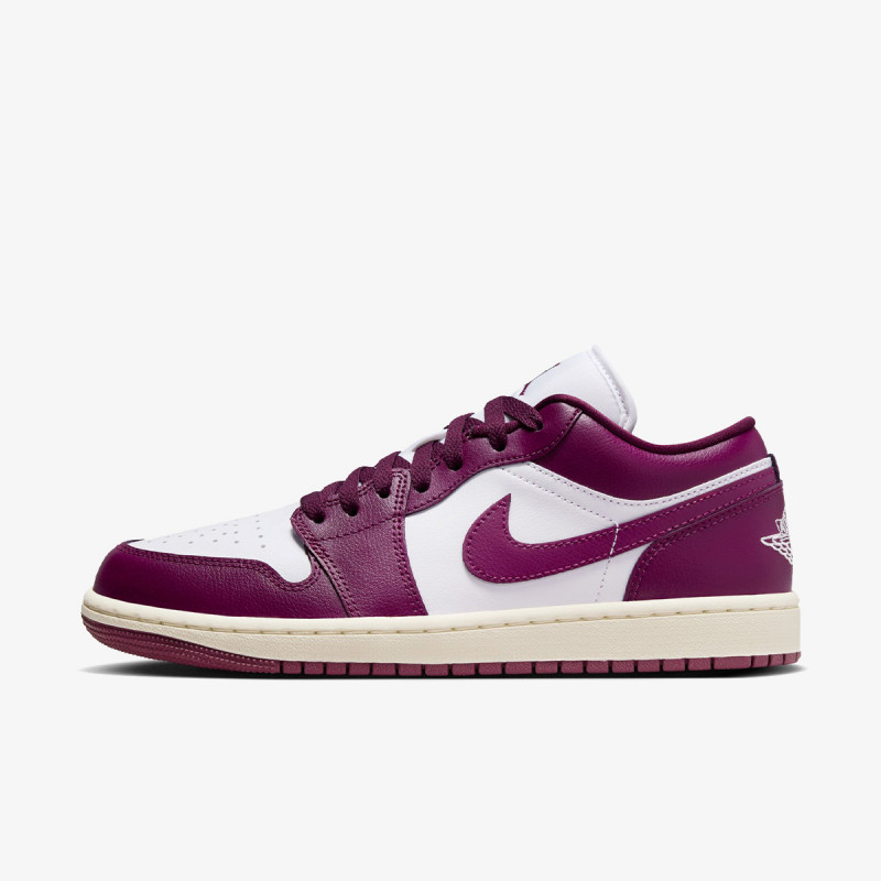 NIKE Tenisice Air Jordan 1 