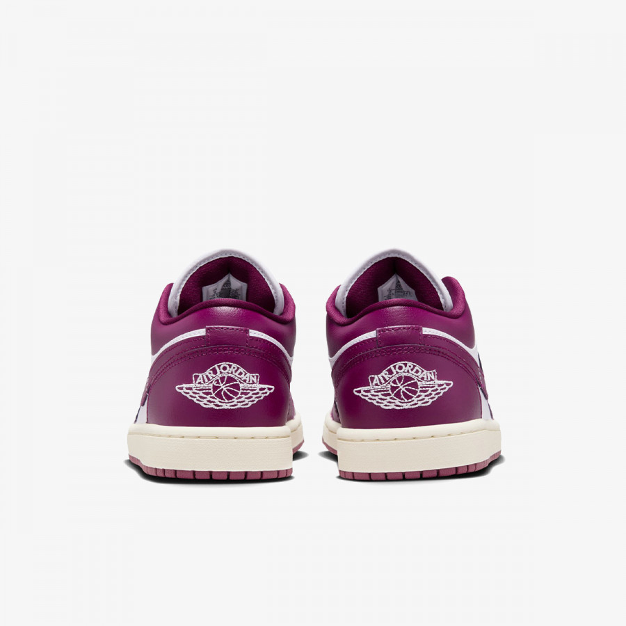 NIKE Tenisice Air Jordan 1 