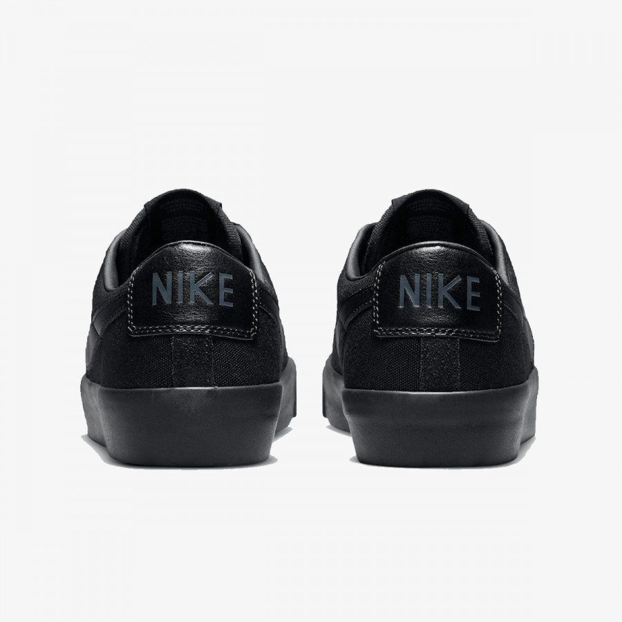 NIKE Tenisice SB ZOOM BLAZER LOW PRO 