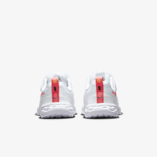 NIKE Tenisice Revolution 6 