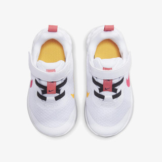NIKE Tenisice Revolution 6 