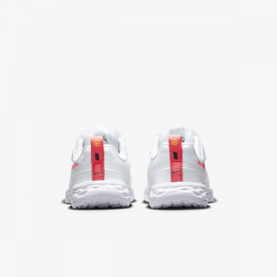 NIKE Tenisice Revolution 6 