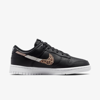 NIKE Tenisice SB Dunk Low SE 