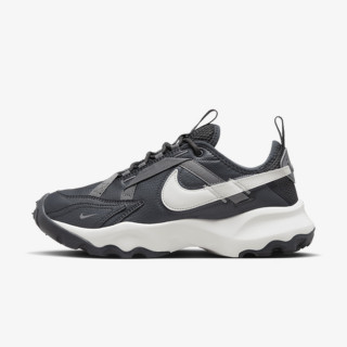 NIKE Tenisice TC 7900 
