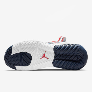 NIKE Tenisice JORDAN MA2 PSG 