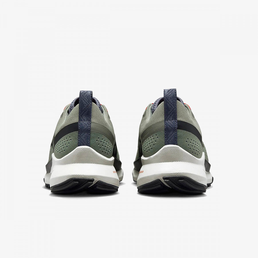 NIKE Tenisice React Pegasus Trail 4 
